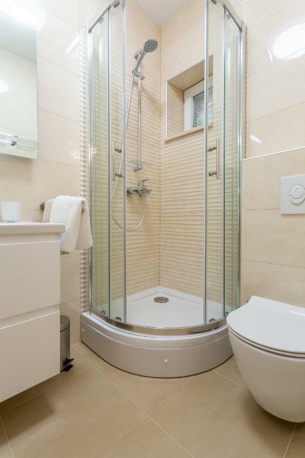 מילנה Villa Stonehouse מראה חיצוני תמונה